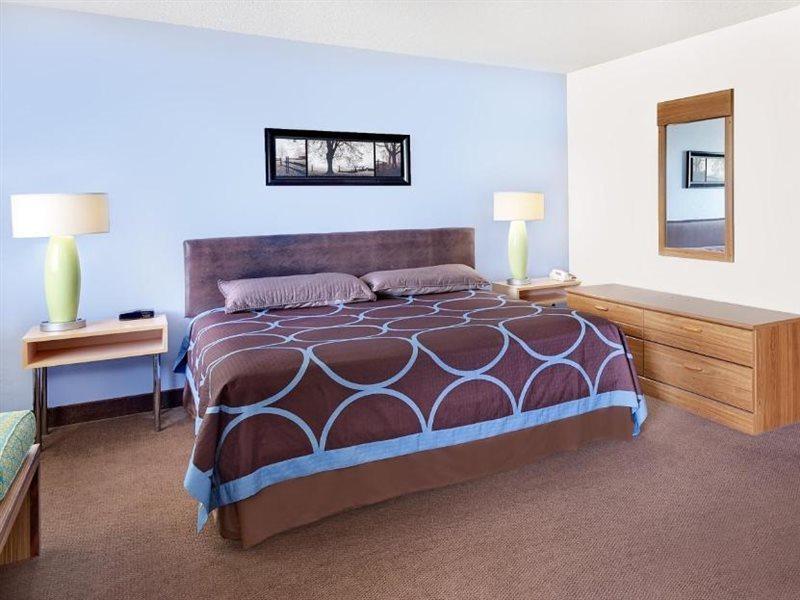 Motel Super 8 By Wyndham Newburgh/West Point Stewart Intl Airport Exterior foto