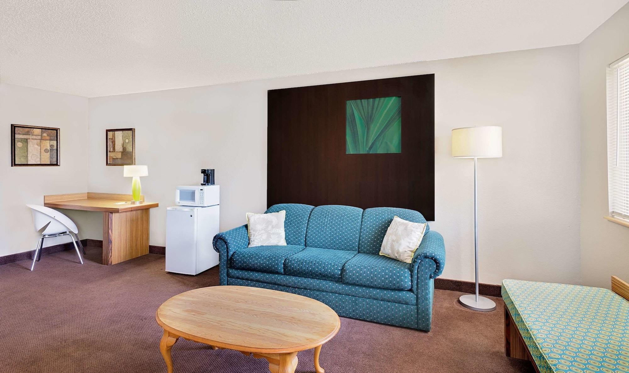 Motel Super 8 By Wyndham Newburgh/West Point Stewart Intl Airport Exterior foto