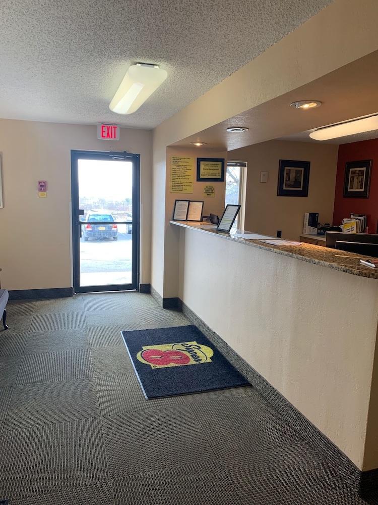 Motel Super 8 By Wyndham Newburgh/West Point Stewart Intl Airport Exterior foto